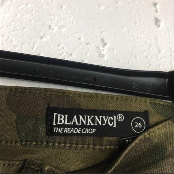 Blank NYC  Camouflage Crop Mid Rise Skinny Jeans Size 26 - Picture 7 of 9